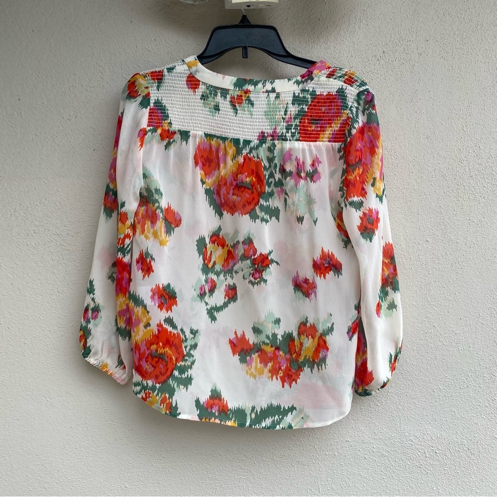 Joie - White & Multicolor Abstract Floral Print Silk “Axcel" Blouse Sz XS - Picture 13 of 14